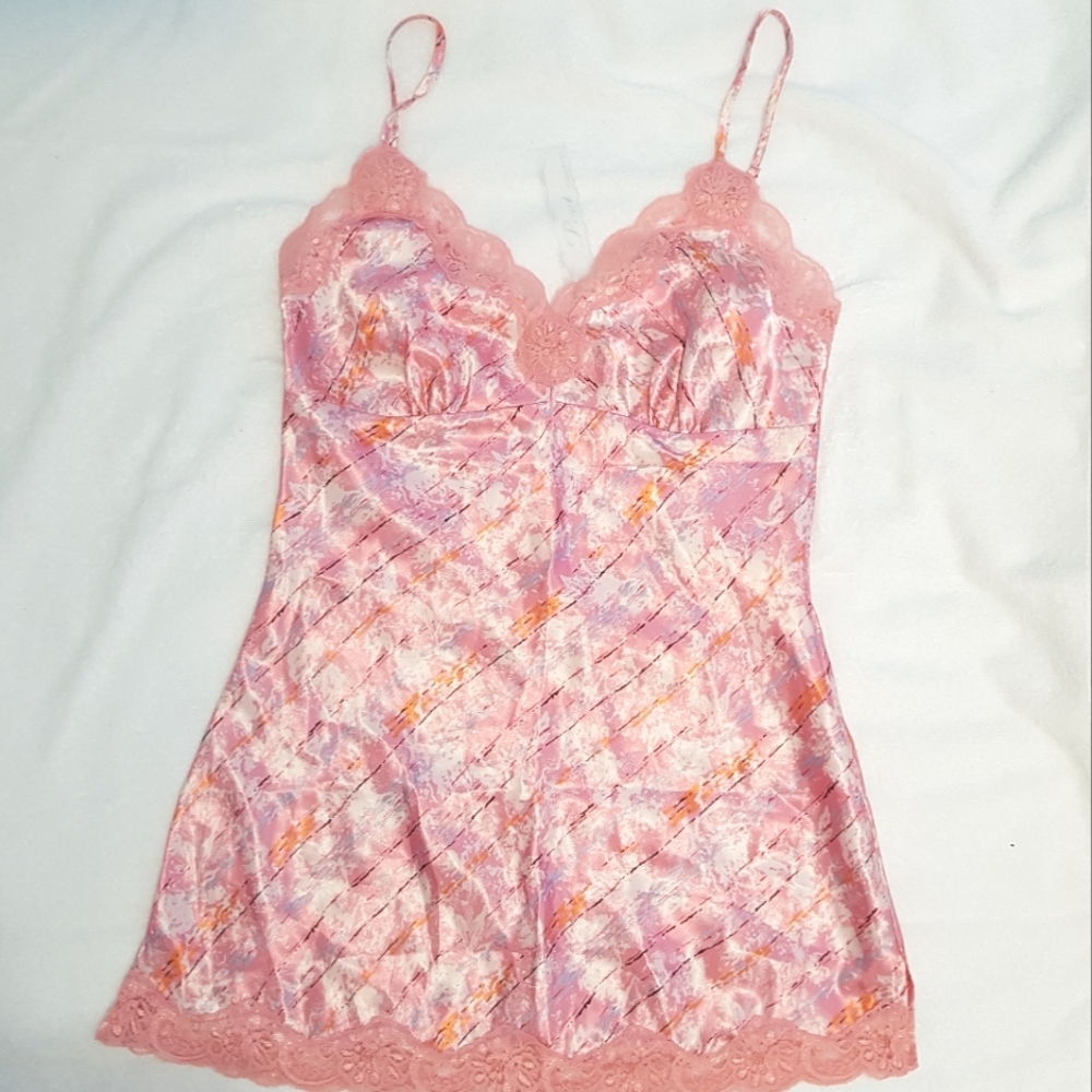 Vintage 90s Pink Long Lace Satin camisole top